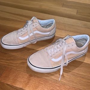 Pink women’s vans